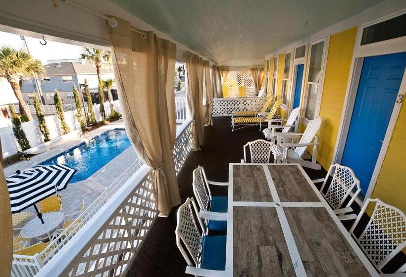 هاستل Georgianne Inn & Suites Check In 212 Butler Ave