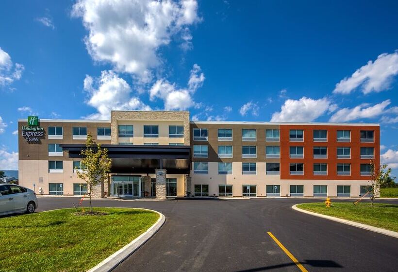 ホテル Holiday Inn Express & Suites Reedsville   State Coll Area By Ihg