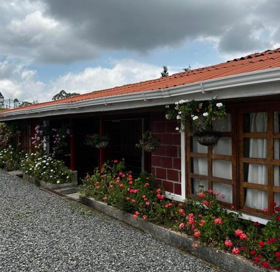 هاستل Finca La Toscana