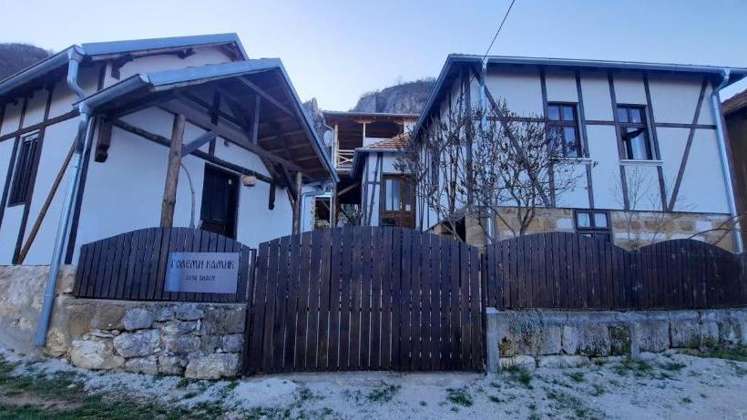 هتل Golemi Kamik Pirot