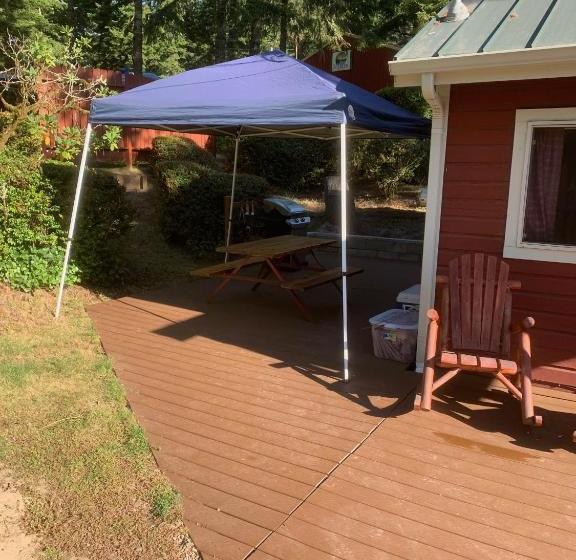 Mercer Lake Resort And Beach