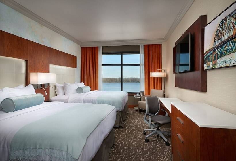 The Merrill Hotel & Conference Center, Muscatine, A Tribute Portfolio