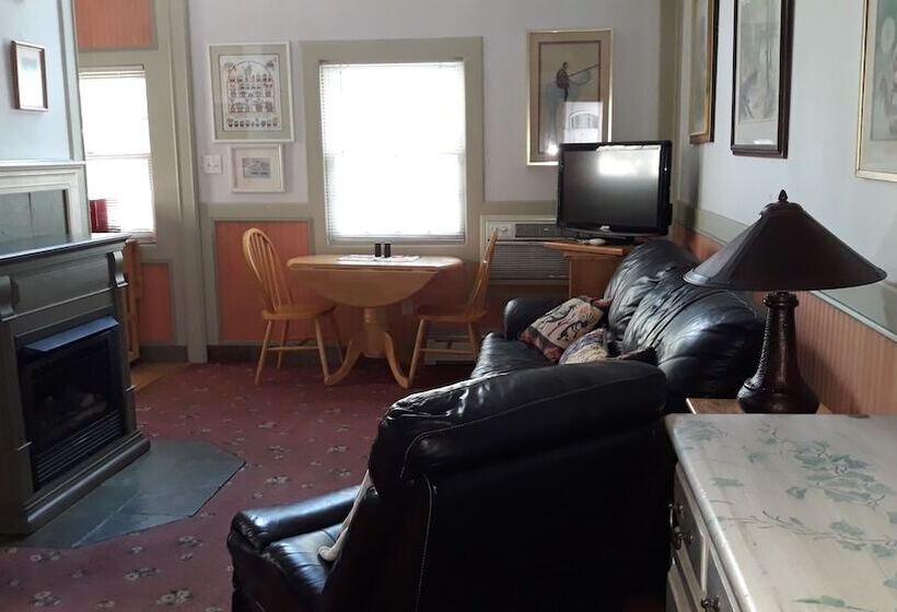 Мотель Columbine Inn