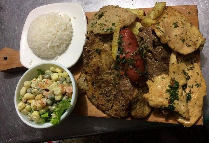 پانسیون Hostal Kamelot