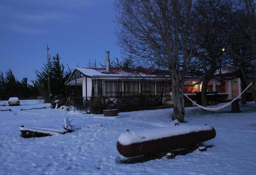 فندق صغير Hospedaje Isla Magdalena