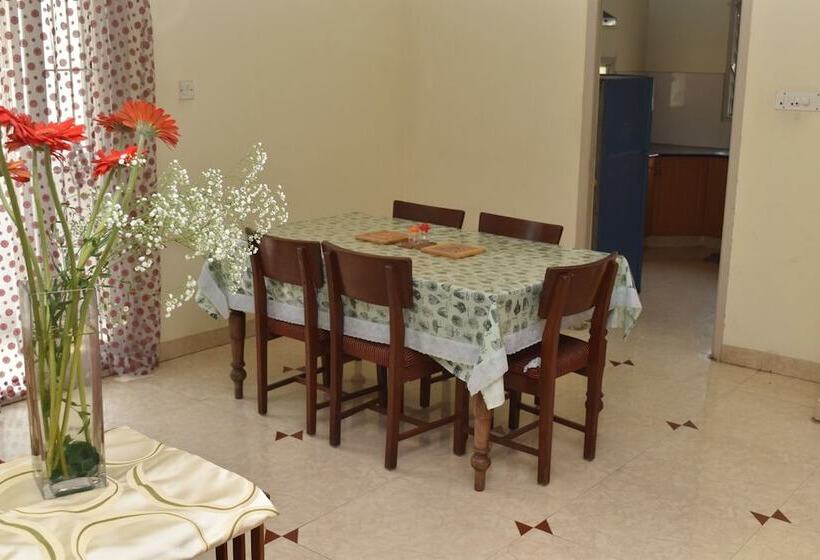 تختخواب و صبحانه Happy Planet