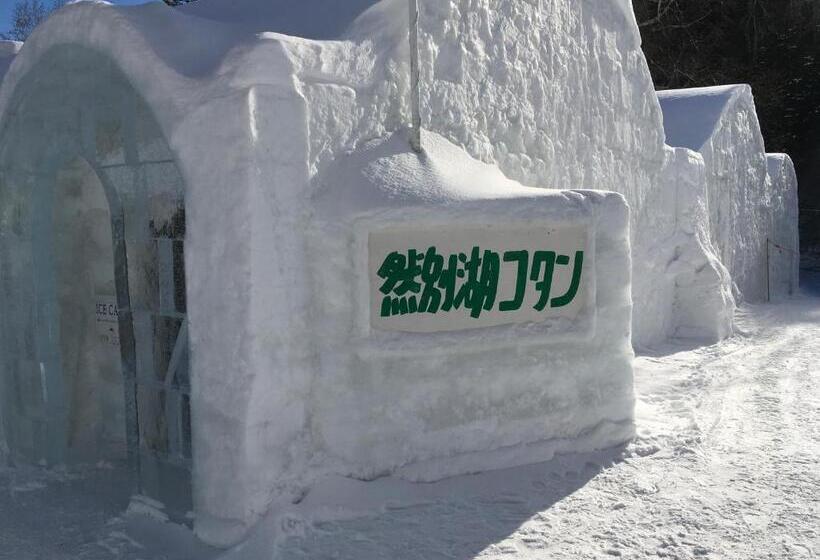 פנסיון Santari