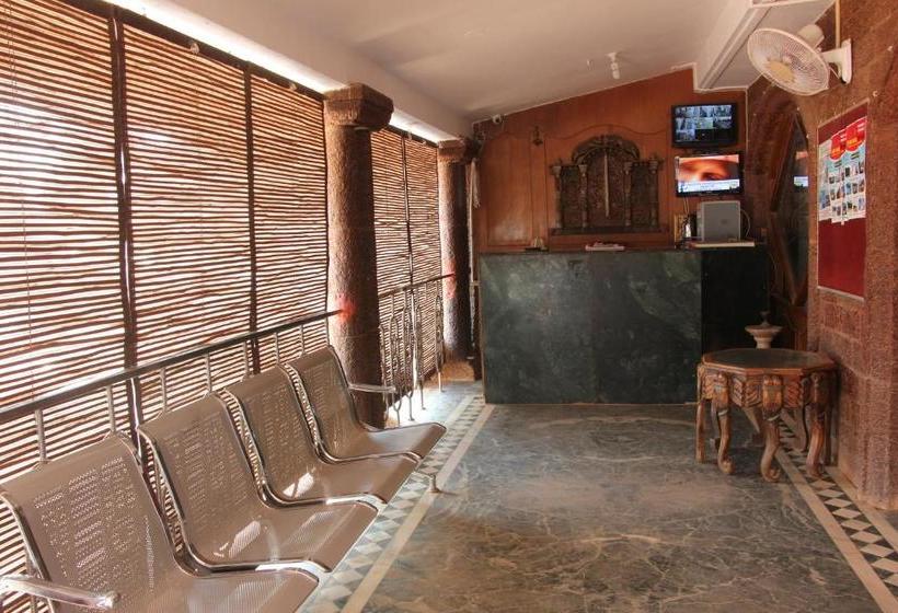 Hostel Embassy Guest House