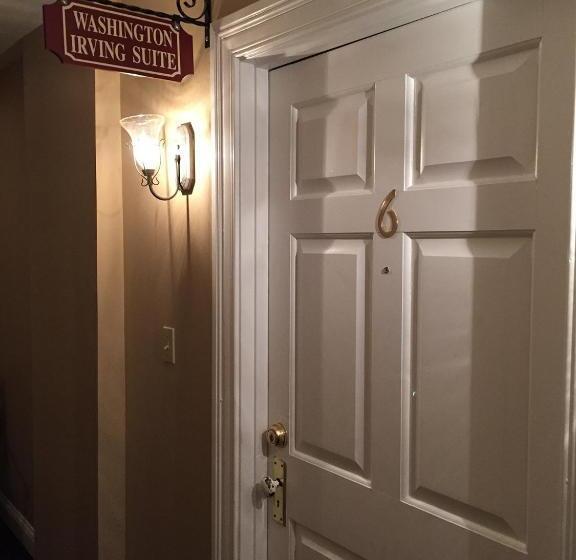 مبيت وإفطار Talbott Tavern And Inn