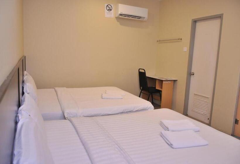 هاستل Kuching Transit Inn