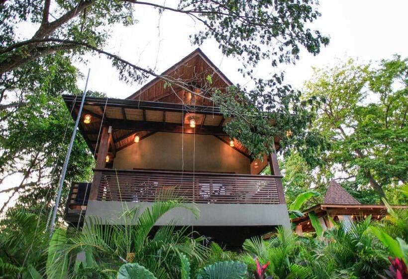 Lua Villas