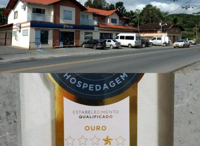 ペンション Pousada Agradável Pomerode