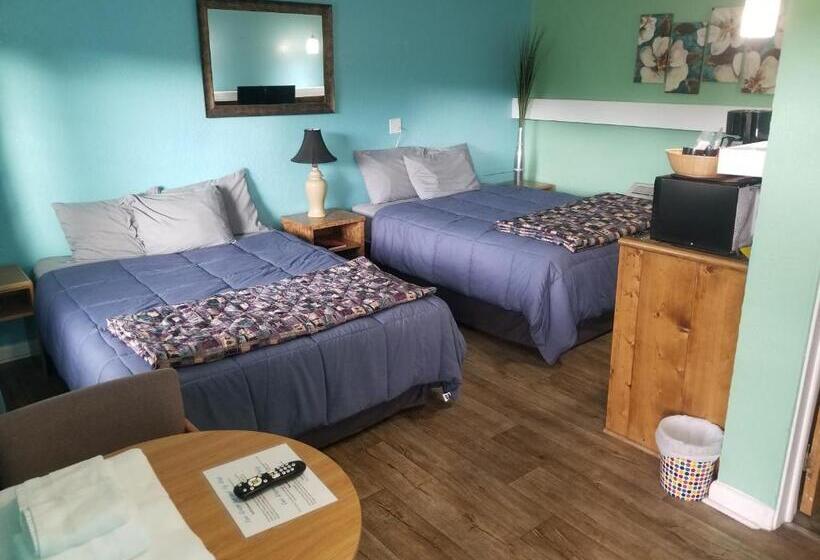 모텔 Two Rivers Inn