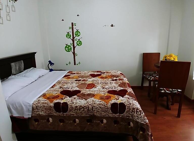 پانسیون Hostal Arauco