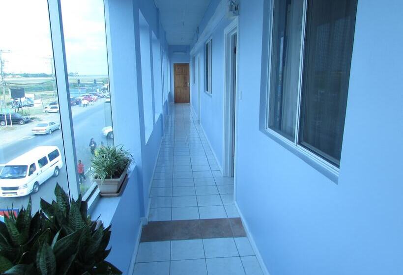 هاستل Charlery S Inn