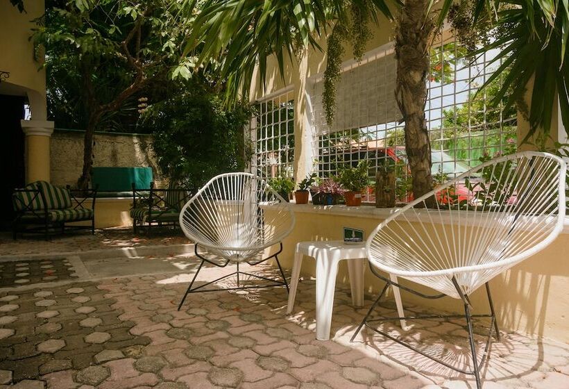 پانسیون Casa Wayak