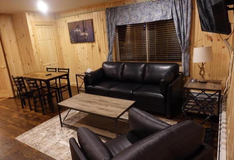 ユースホステル Rangeley Saddleback Inn