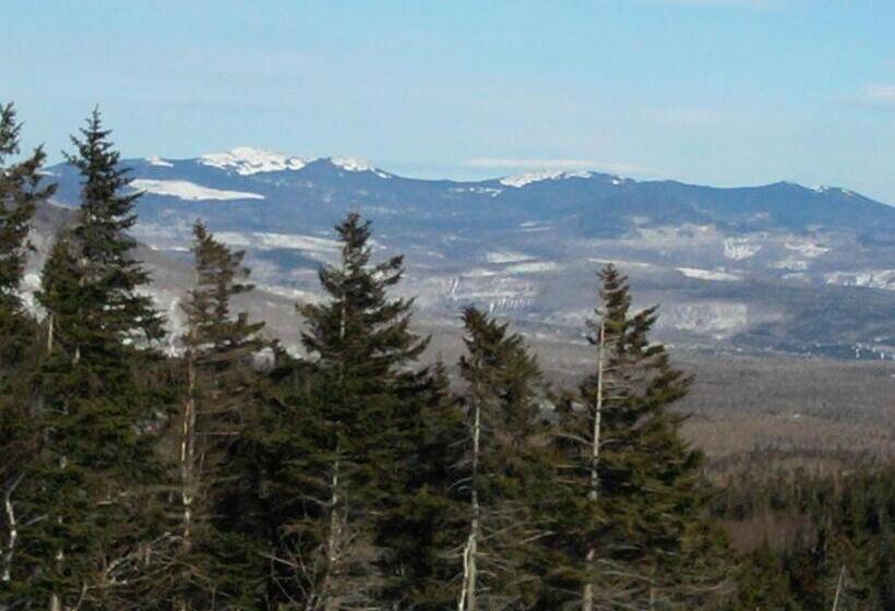 ユースホステル Rangeley Saddleback Inn