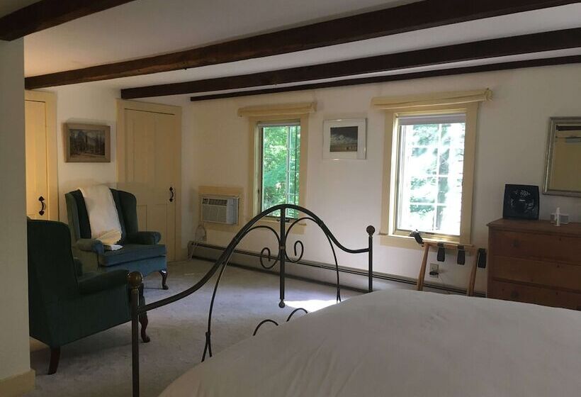 住宿加早餐  The Featherbed Inn