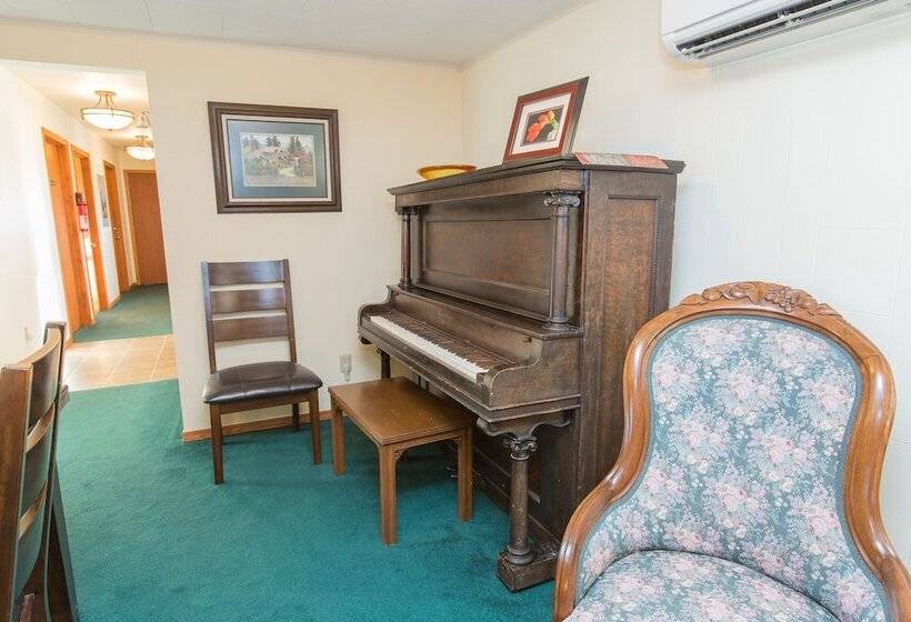 Brookside Bed & Breakfast