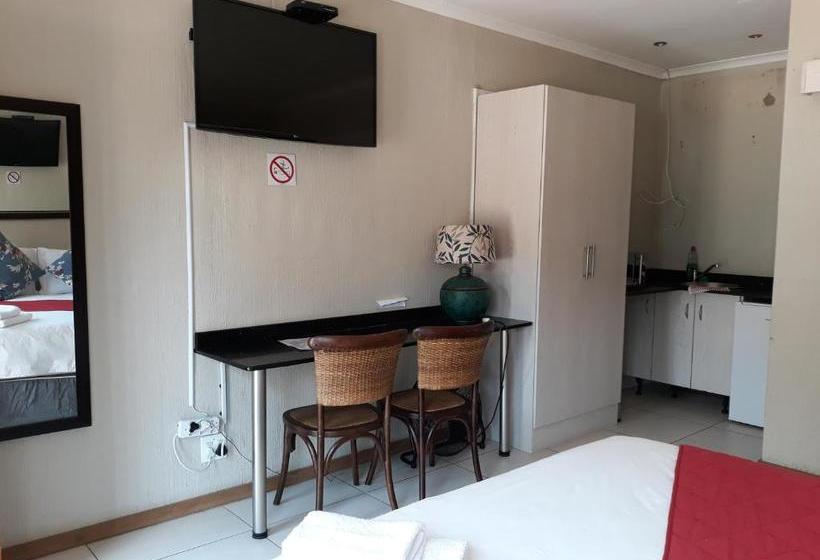 بنسيون 8 Ibis Lane Guest House