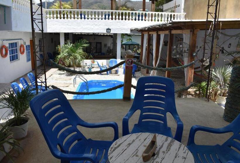 پانسیون Hostal Palohe Taganga