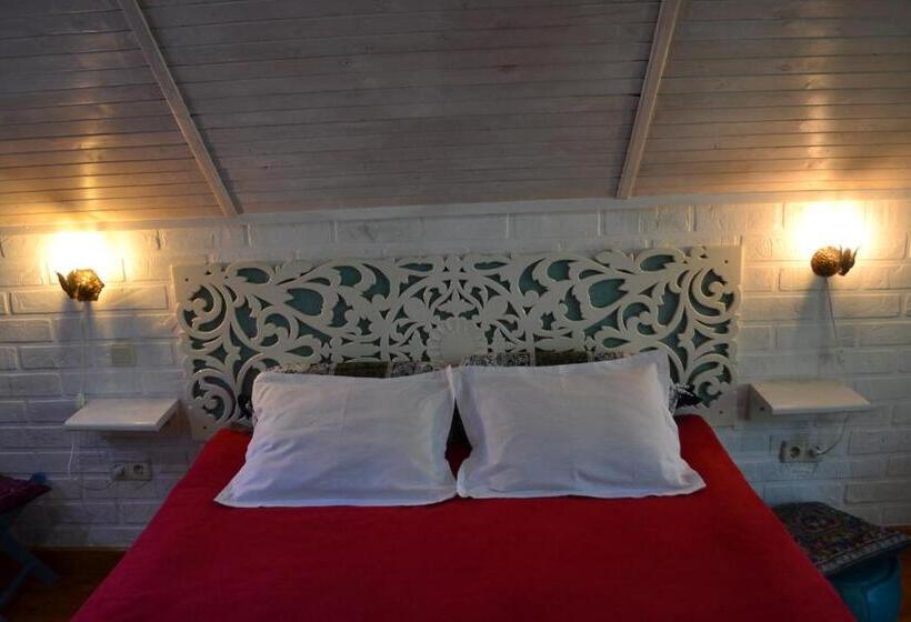 بنسيون Romantic Guest House