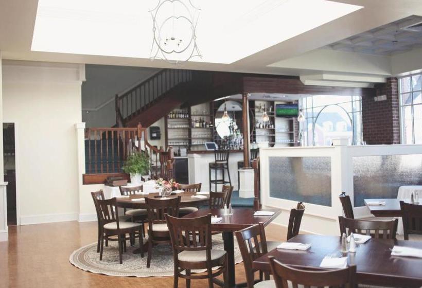 호텔 Sheridan Livery Inn & Restaurant