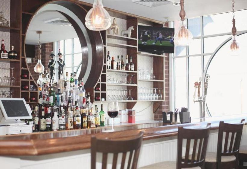 酒店 Sheridan Livery Inn & Restaurant