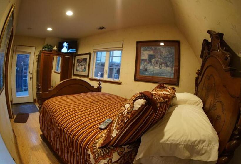 פנסיון Fleur De Lac Europeran Inn