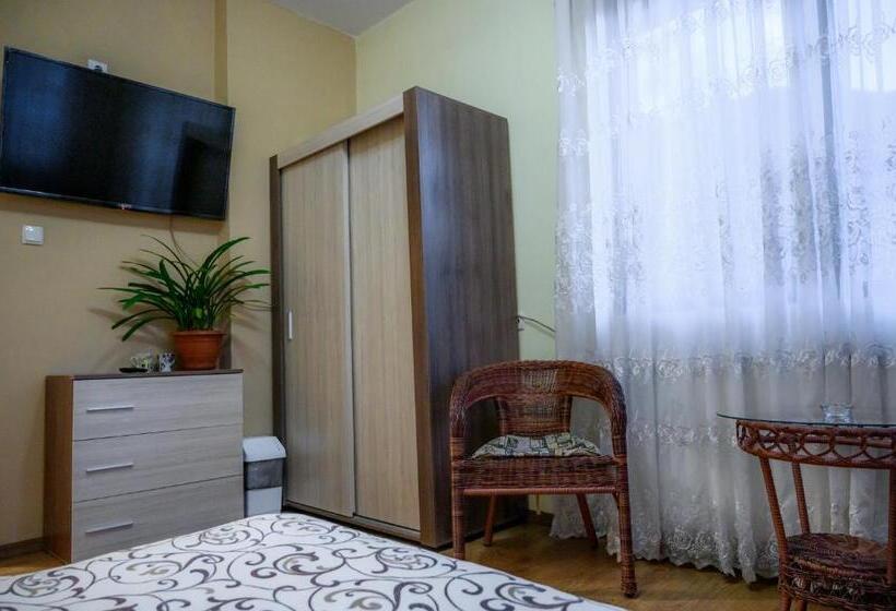 פנסיון Guest House Angelkovi