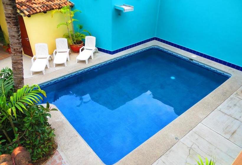 فندق صغير La Cruz Inn