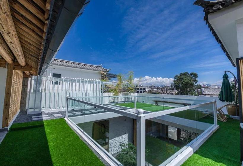 تختخواب و صبحانه Dali Mu Yun Inn