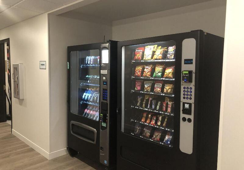 בית מלון כפרי Woodspring Suites Miami Southwest
