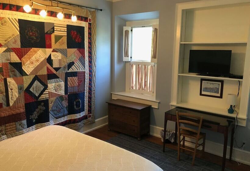 住宿加早餐  The Elizabethtown Inn