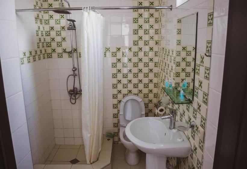 پانسیون Guest House Kavtarashvili 38