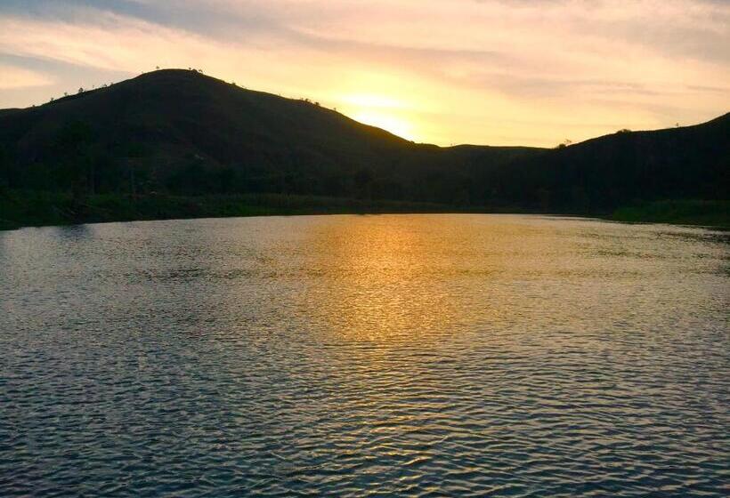 پانسیون Morinda Villa And Resto