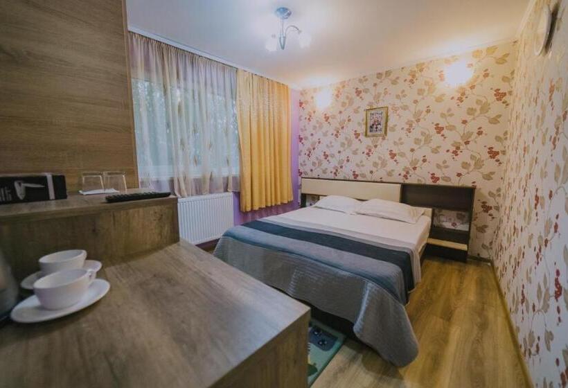 پانسیون Hostel Denisa