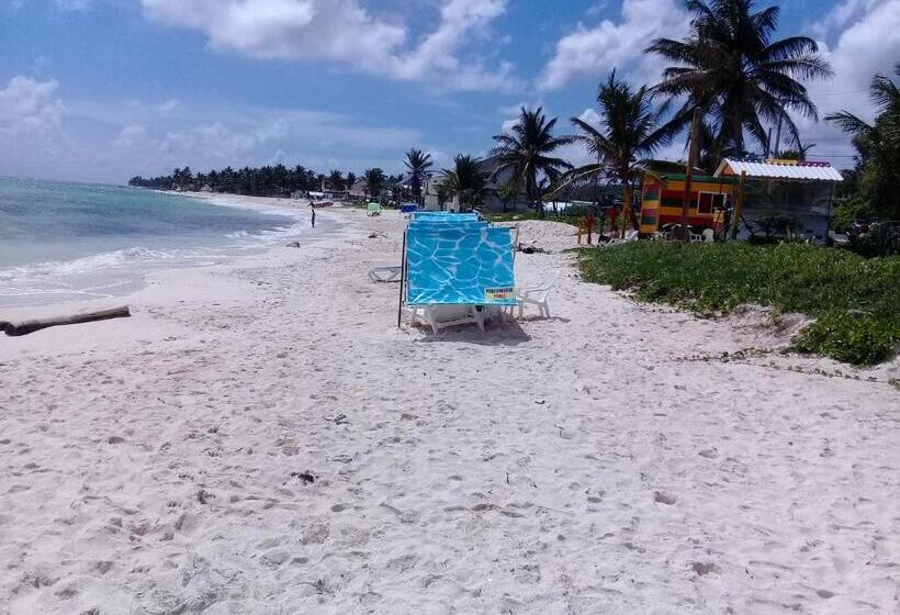 پانسیون Victoria S Gennie Bay Village Hostal