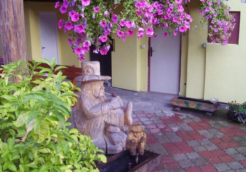 پانسیون Penzion Many Peny