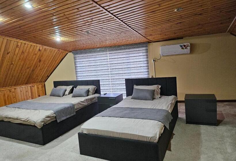 פנסיון Guest House Rohat Lux
