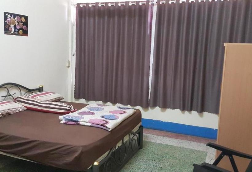 پانسیون Yummy Bagpackers Hostel