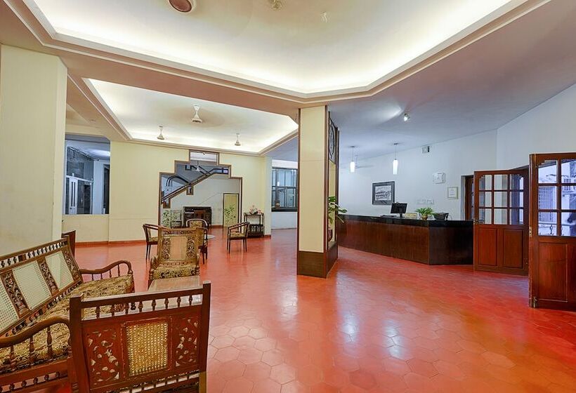 پانسیون Ywca International Guest House