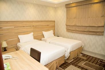 Oasis Rise Hotel Apartments