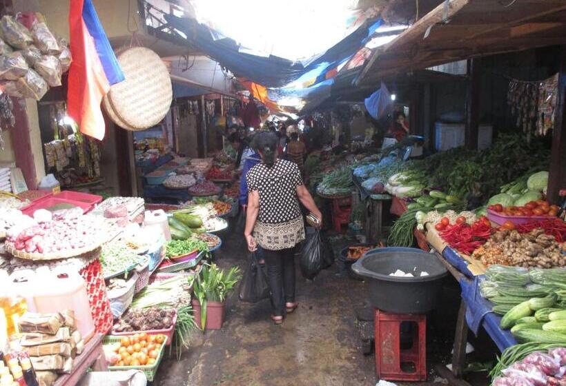 پانسیون Mjr Ticketing Guest House