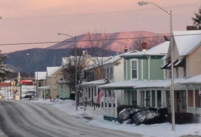 Peabody S  Hip Little Stay  B&b