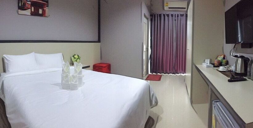 Avenue Residence