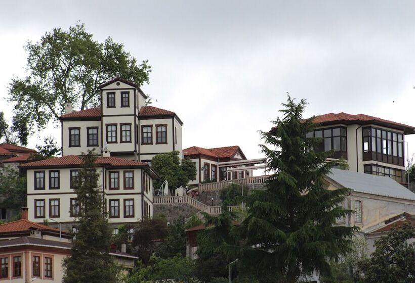 הוסטל Kanoglu Konagi