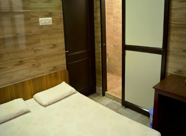 פנסיון Milap Mansion