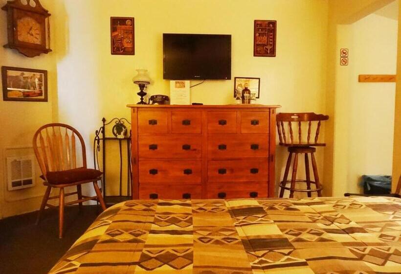 فندق صغير Itty Bitty Inn